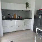 Mila Z Duzym Tarasem I Miejscem Parkingowym Apartamento